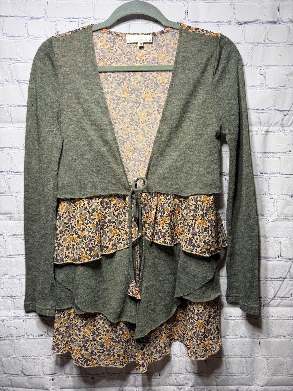 Aniina Womens Long Sleeve Tiered Floral Ruffle Tier Front Sweater Sz M Boho